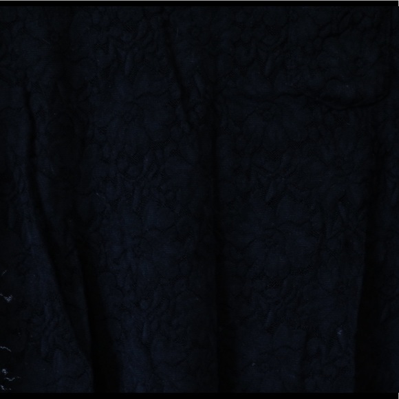 Lace crop tops - Picture 6 of 6